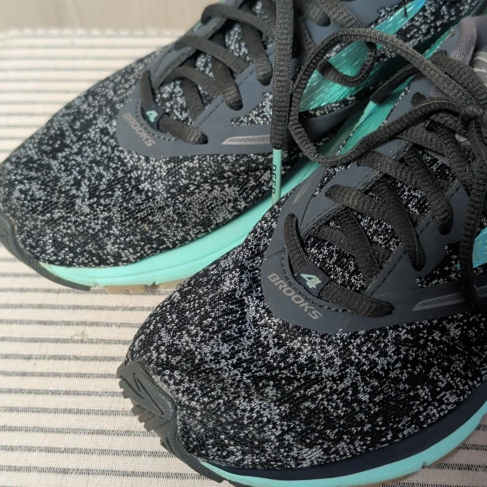 Brooks Launch‎ 4 Running Shoes Womens 7.5 Marbled Gray Aqua Neutral Sneakers